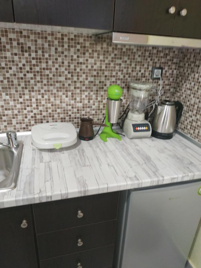 G M 1 Rooms Kentro In The Heart Of The City Larissa Exterior foto